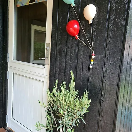 At With Two Terraces Ferienhaus *