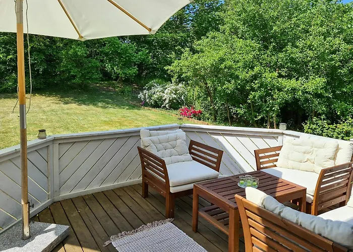 At With Two Terraces